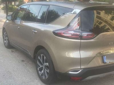 Usata Renault Espace Intens 160 CV (117 kW) 2016 Oro Monovolume