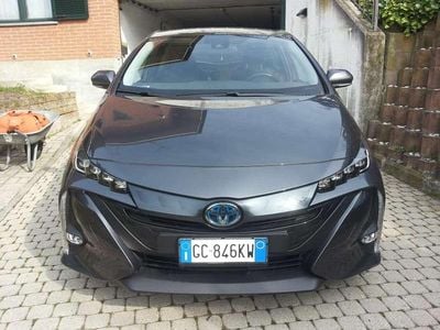 Usata Toyota Prius 98 CV (72 kW) 2020 Marrone Berlina