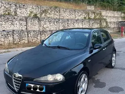 Usata Alfa Romeo 147 105 CV (77 kW) 2009 Utilitaria