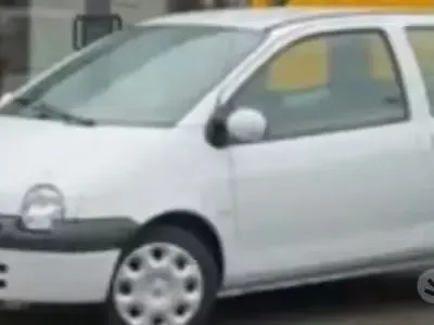 Usata Renault Twingo 58 CV (42 kW) 2005 Bianco Utilitaria