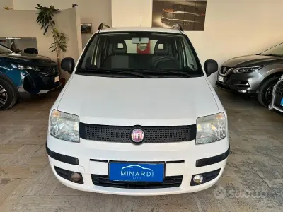 Usata Fiat Panda Classica 77 CV (56 kW) 2012 Bianco Utilitaria