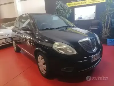 Usata Lancia Ypsilon 60 CV (44 kW) 2007 Nero Utilitaria