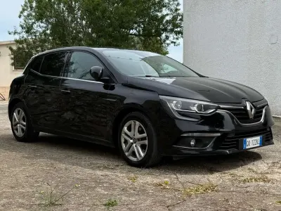 Usata Renault Mégane IV Zen 110 CV (80 kW) 2017 Other Berlina