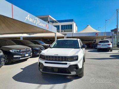 Nuova Jeep Avenger Altitude 101 CV (74 kW) 2025 Bianco SUV
