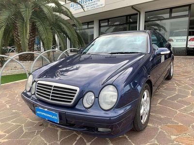 Usata Mercedes CLK200 Elegance 192 CV (141 kW) 2000 Blu/azzurro Coupé