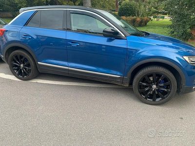 Usata VW T-Roc Advance 150 CV (110 kW) 2019 Blu SUV