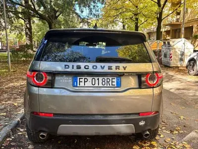 Usata Land Rover Discovery Sport HSE Luxury 150 CV (110 kW) 2018 Grigio SUV