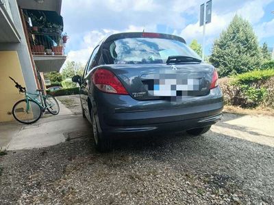 usata Peugeot 207 5p 1.4 8v Energie 75cv