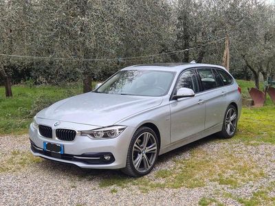 Usata BMW 320 Sport Line 190 CV (139 kW) 2017 Grigio Station wagon
