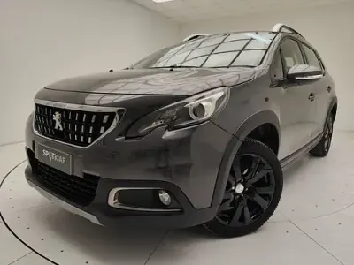 Usata Peugeot 2008 Allure 120 CV (88 kW) 2018 Grigio SUV
