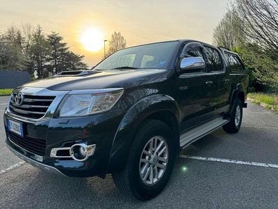 Gebraucht Toyota HiLux 171 PS (125 kW) 2015 Pickup