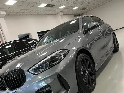 Usata BMW 118 Comfort Edition 150 CV (110 kW) 2022 Grigio Berlina