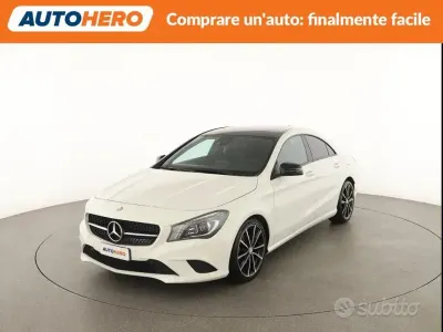 Usata Mercedes CLA220 177 CV (130 kW) 2015 Bianco Coupé