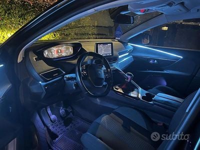 Usata Peugeot 3008 GT-line 131 CV (96 kW) 2018 Marrone SUV