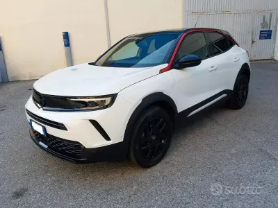 Usata Opel Mokka Elegance 101 CV (74 kW) 2023 Bianco SUV