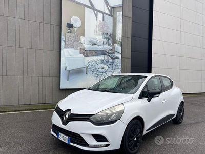 Usata Renault Clio IV Life 75 CV (55 kW) 2017 Bianco Berlina