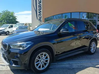 Usata BMW X1 116 CV (85 kW) 2018 Vernice pastello SUV