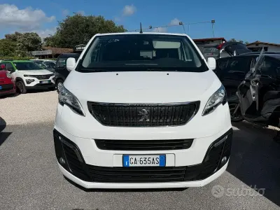 Usata Peugeot Traveller Active 120 CV (88 kW) 2020 Bianco Monovolume