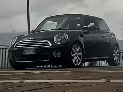 Usata Mini Cooper Coupé 109 CV (80 kW) 2009 Coupé