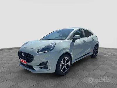 Usata Ford Puma ST-Line 124 CV (91 kW) 2026 Grigio SUV