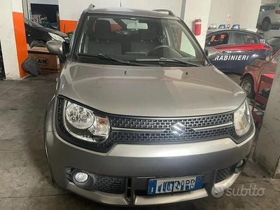 Usata Suzuki Ignis 90 CV (66 kW) 2016 Grigio SUV