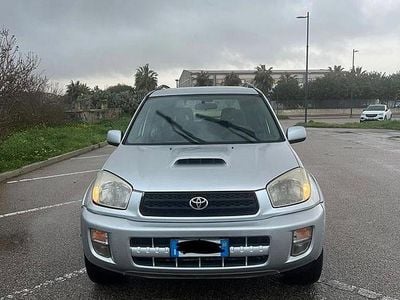 Usata Toyota RAV4 116 CV (85 kW) 2003 Grigio SUV