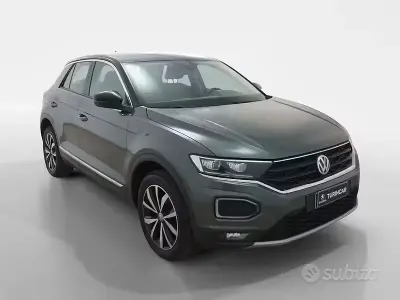 Usata VW T-Roc Style 116 CV (85 kW) 2019 Grigio SUV