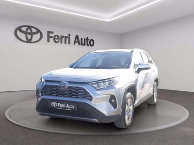 Usata Toyota RAV4 Hybrid Business Edition 218 CV (160 kW) 2022 Silver met. SUV