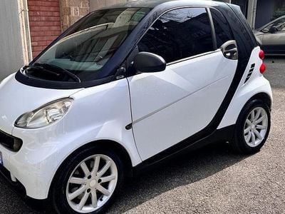 Usata Smart ForTwo Coupé 41 CV (30 kW) 2009 Bianco Coupé