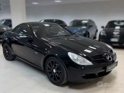 Usata Mercedes SLK200 AMG Edition 1 163 CV (119 kW) 2007 Nero Cabrio