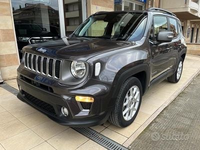 Usata Jeep Renegade Limited 131 CV (96 kW) 2021 Grigio SUV
