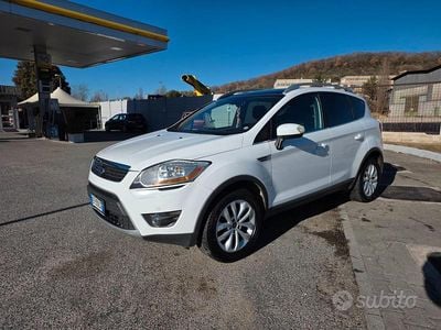Usata Ford Kuga 163 CV (119 kW) 2011 Bianco SUV