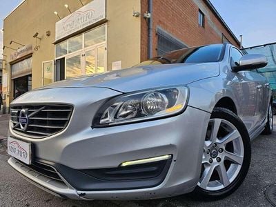Usata Volvo V60 Summum 181 CV (133 kW) 2014 Argento Station wagon