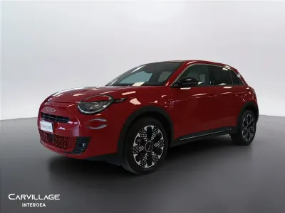 Usata Fiat 600 La Prima 100 CV (73 kW) 2025 Rosso SUV