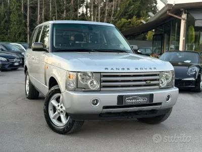Usata Land Rover Range Rover Vogue 177 CV (130 kW) 2004 Grigio SUV