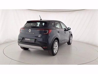 Usata Renault Captur Zen 143 CV (105 kW) 2022 Blu scuro SUV