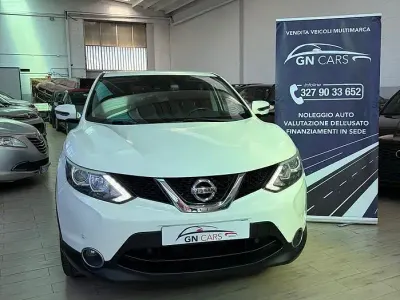 Usata Nissan Qashqai N-Connecta 116 CV (85 kW) 2017 Bianco SUV