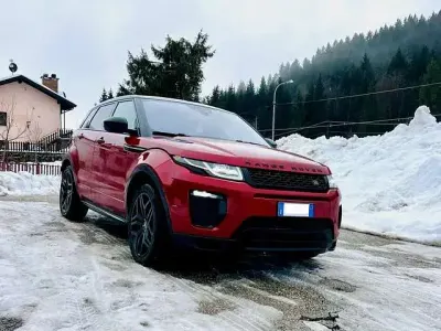 Usata Land Rover Range Rover evoque HSE 150 CV (110 kW) 2017 Rosso SUV