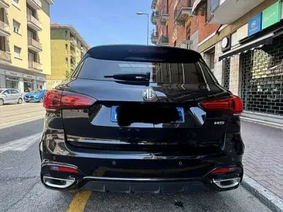 Usata MG HS Luxury 162 CV (119 kW) 2023 SUV