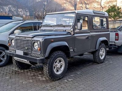 Usata Land Rover Defender 122 CV (89 kW) 1999 Nero SUV