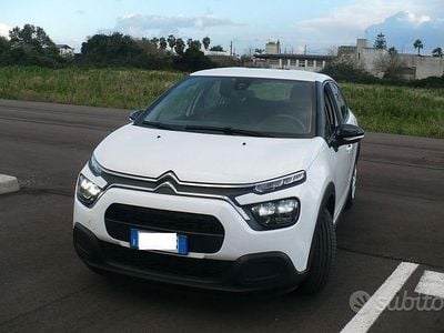 Usata Citroën C3 Feel 102 CV (75 kW) 2022 Marrone Utilitaria