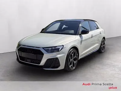 Usata Audi A1 Ambiente 116 CV (85 kW) 2025 Argento rugiada metallizzato SUV