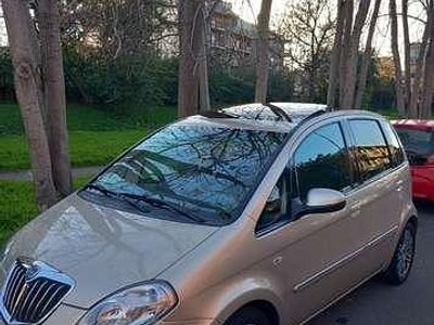 Usata Lancia Musa 90 CV (66 kW) 2010 Marrone Monovolume