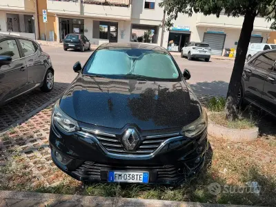 Usata Renault Mégane IV 131 CV (96 kW) 2017 Nero Berlina