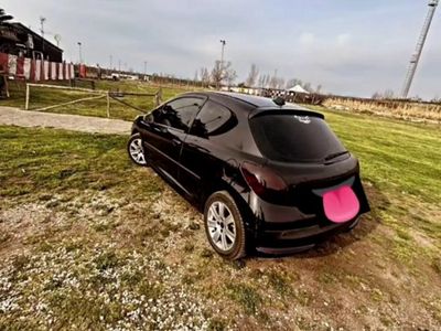 Nero Usata 2007 Peugeot 207 Berlina | 1500 € (Buon prezzo)