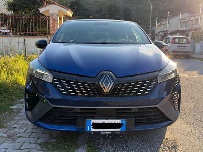 Usata Renault Clio V Esprit Alpine 91 CV (66 kW) 2024 Blu/azzurro Berlina