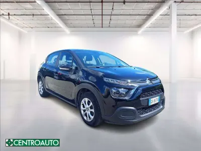 Usado Citroën C3 Feel 83 CV (61 kW) 2020 Negro Utilitario