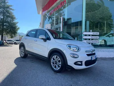 Usata Fiat 500X Pop Star 121 CV (88 kW) 2016 Bianco SUV