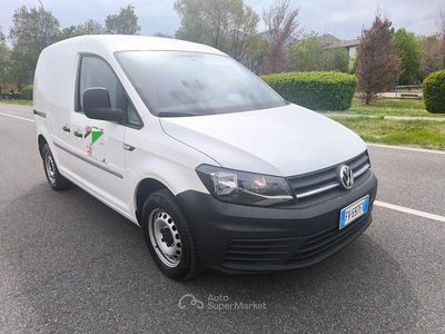 Usata VW Caddy 75 CV (55 kW) 2019 Bianco Monovolume