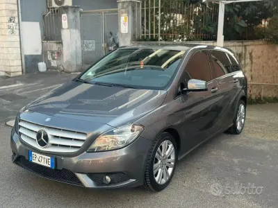 Brugt Mercedes B180 Premium 109 HK (80 kW) 2013 Grå MPV
